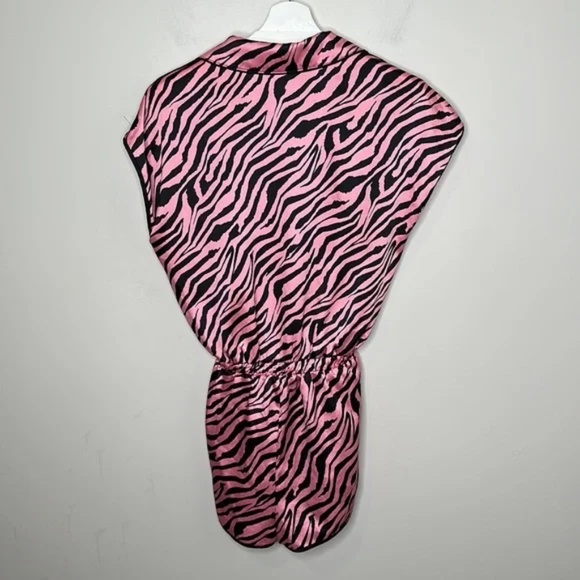 Victoria’s Secret Satin Pink Zebra Print Sleep Romper - Picture 8 of 12